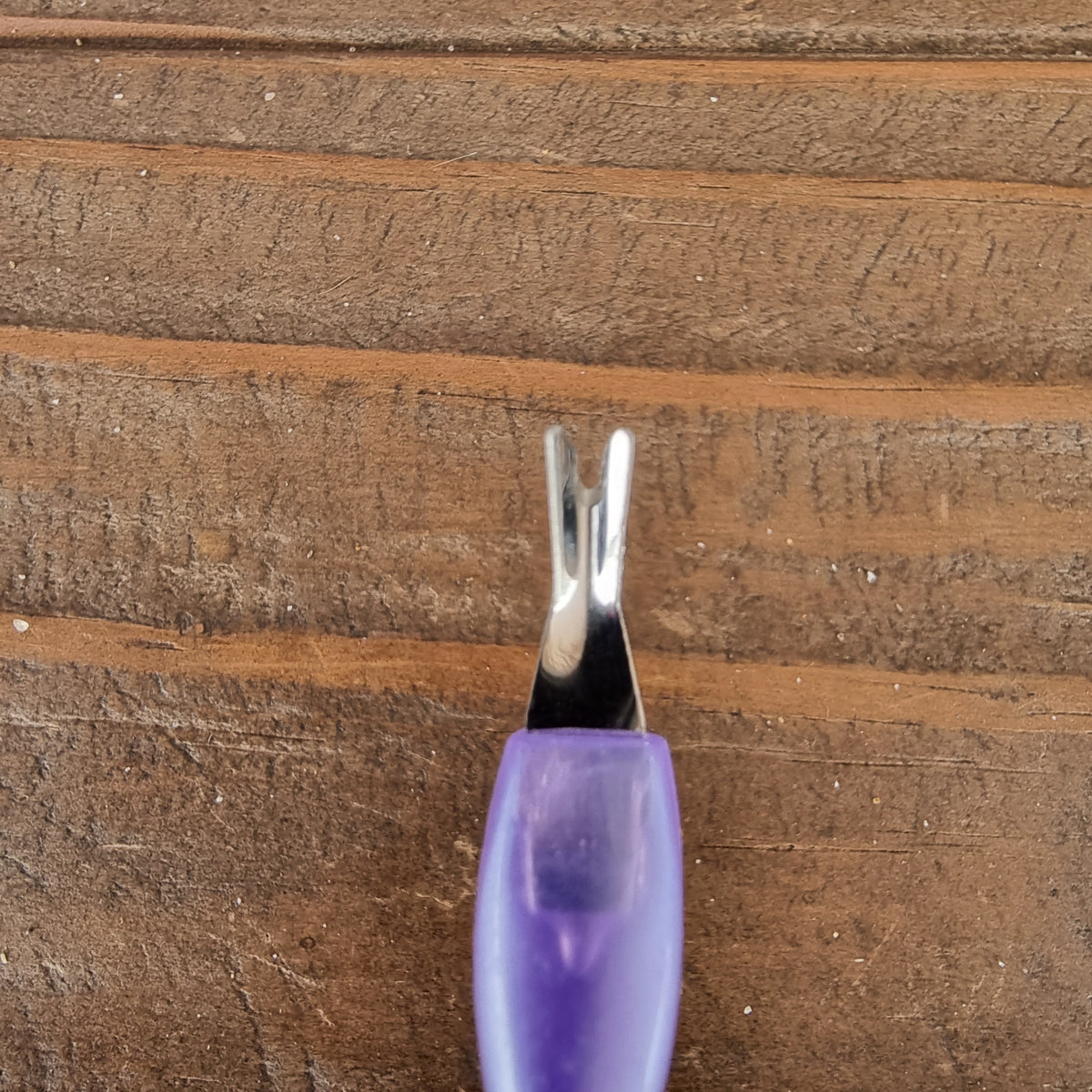 Cuticle Fork