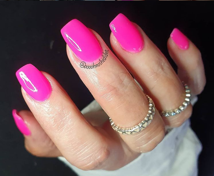 Manicure featuring hot pink dip powder called Bend and Snap, for DIY dip powder manicure. 